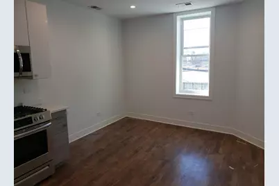 2347 W Taylor Street #COACHHOUSE, Chicago, IL 60612 - Photo 3
