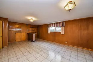 1401 Brophy Ave, Park Ridge, IL 60068 - Photo 9