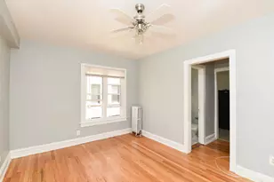 4602 N Beacon St, Chicago, IL 60640 - Photo 9