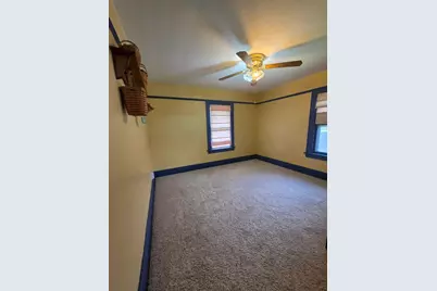 906 S Galena Avenue, Dixon, IL 61021 - Photo 15