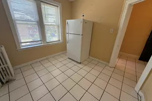 2146 S Gunderson Ave, Berwyn, IL 60402 - Photo 9
