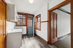 3804 N Hamilton Ave, Chicago, IL 60618 - Photo 13