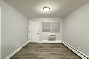 4616 N Beacon St, Chicago, IL 60640 - Photo 15