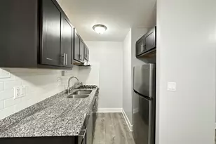 4616 N Beacon St, Chicago, IL 60640 - Photo 3