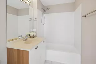635 N Dearborn St, Chicago, IL 60654 - Photo 15