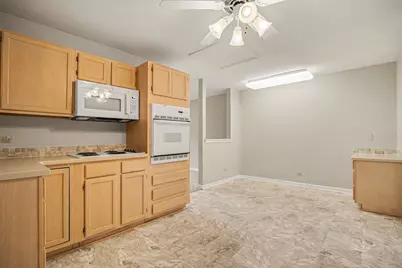 1 Renaissance Place #3G, Palatine, IL 60067 - Photo 5