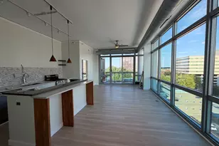 1819 S Michigan Ave, Chicago, IL 60616 - Photo 3