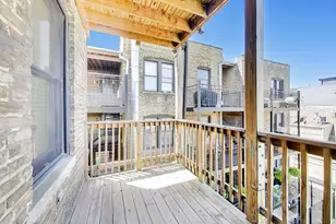 2132 N Oakley Ave, Chicago, IL 60647 - Photo 17