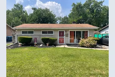 671 River Drive, Calumet City, IL 60409 - Photo 1