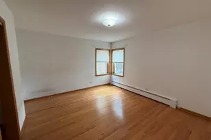 7553 W Monroe St, Niles, IL 60714 - Photo 13