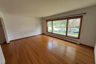 7553 W Monroe St, Niles, IL 60714 - Photo 3
