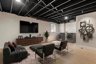 6523 S Ellis Ave, Chicago, IL 60637 - Photo 13