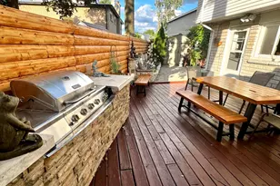 352 Dover Ln, Des Plaines, IL 60018 - Photo 23