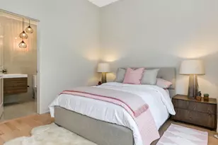2347 W Morse Ave, Chicago, IL 60645 - Photo 15