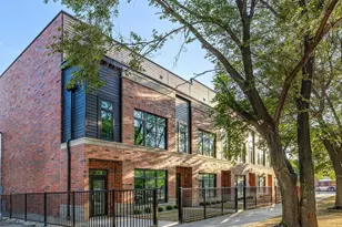 2347 W Morse Ave, Chicago, IL 60645 - Photo 1