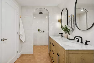 1065 N Marshfield Avenue #2, Chicago, IL 60622 - Photo 19
