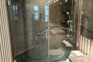 1560 N Sandburg Terrace, Chicago, IL 60610 - Photo 25