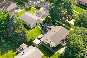 745 Sunbury Rd, South Elgin, IL 60177 - Photo 41