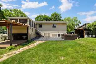 745 Sunbury Rd, South Elgin, IL 60177 - Photo 35