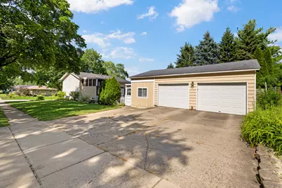 745 Sunbury Road, South Elgin, IL 60177 - Photo 37