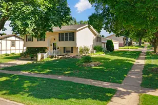 745 Sunbury Rd, South Elgin, IL 60177 - Photo 27