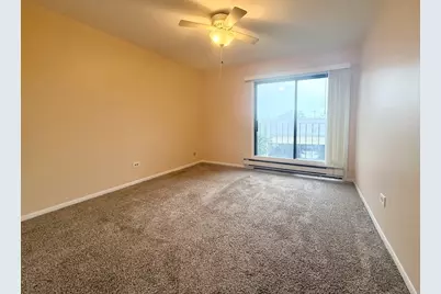 200 S Waters Edge Drive #202, Glendale Heights, IL 60139 - Photo 9