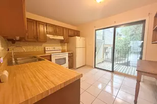 200 S Waters Edge Dr, Glendale Heights, IL 60139 - Photo 7