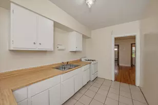 6719 N Oshkosh Ave, Chicago, IL 60631 - Photo 9