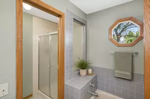 640 Lilac Dr, Algonquin, IL 60102 - Photo 23