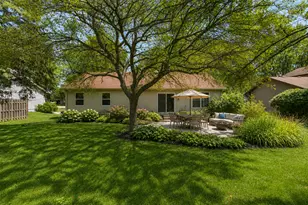 640 Lilac Dr, Algonquin, IL 60102 - Photo 35