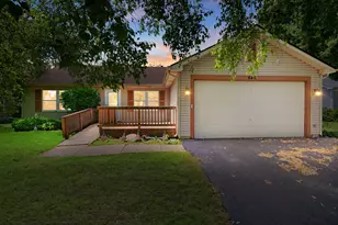 640 Lilac Dr, Algonquin, IL 60102 - Photo 39