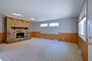 59 S Jane Dr, Elgin, IL 60123 - Photo 11