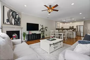 4700 N Kenmore Ave, Chicago, IL 60640 - Photo 5