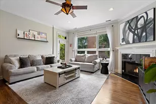 4700 N Kenmore Ave, Chicago, IL 60640 - Photo 3
