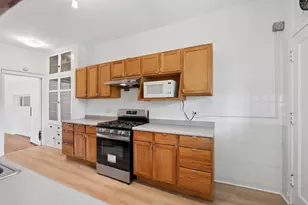 5715 S Blackstone Ave, Chicago, IL 60637 - Photo 13