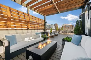 3010 N Sheffield Ave, Chicago, IL 60657 - Photo 29