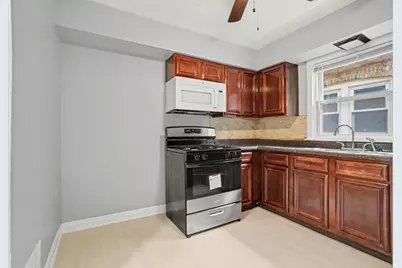326 W 107th Place, Chicago, IL 60628 - Photo 5