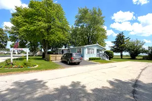 1 Apple Ln, Bourbonnais, IL 60914 - Photo 3