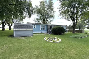 1 Apple Ln, Bourbonnais, IL 60914 - Photo 7