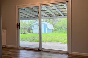 604 W Lee St, Plano, IL 60545 - Photo 5