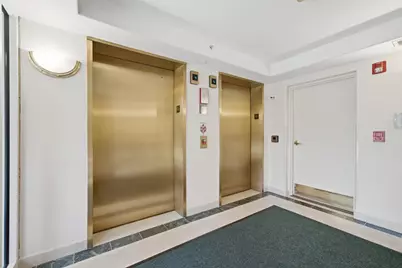 1761 Pavilion Way #301, Park Ridge, IL 60068 - Photo 35