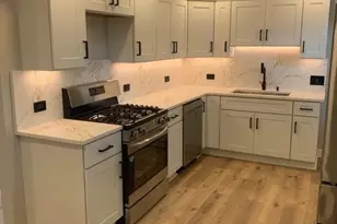 75 Cambridge Ln, Glendale Heights, IL 60139 - Photo 5