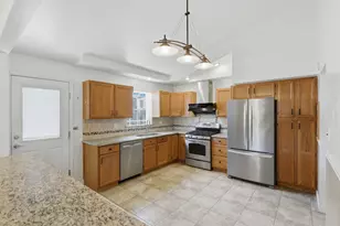 613 Leamington Ave, Wilmette, IL 60091 - Photo 7