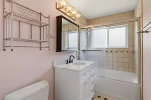 613 Leamington Ave, Wilmette, IL 60091 - Photo 13