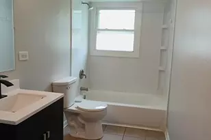 2119 221st St, Sauk Village, IL 60411 - Photo 5