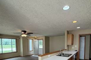 1526 Northfield Meadows Blvd, Bourbonnais, IL 60914 - Photo 5
