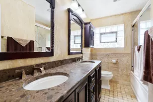 913 E 162nd Pl, South Holland, IL 60473 - Photo 13