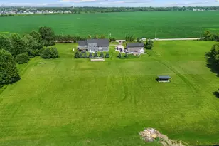 10505 Coyne Station Rd, Huntley, IL 60142 - Photo 9