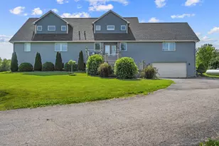 10505 Coyne Station Rd, Huntley, IL 60142 - Photo 1