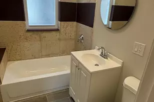 [Address not provided], Chicago, IL 60628 - Photo 5